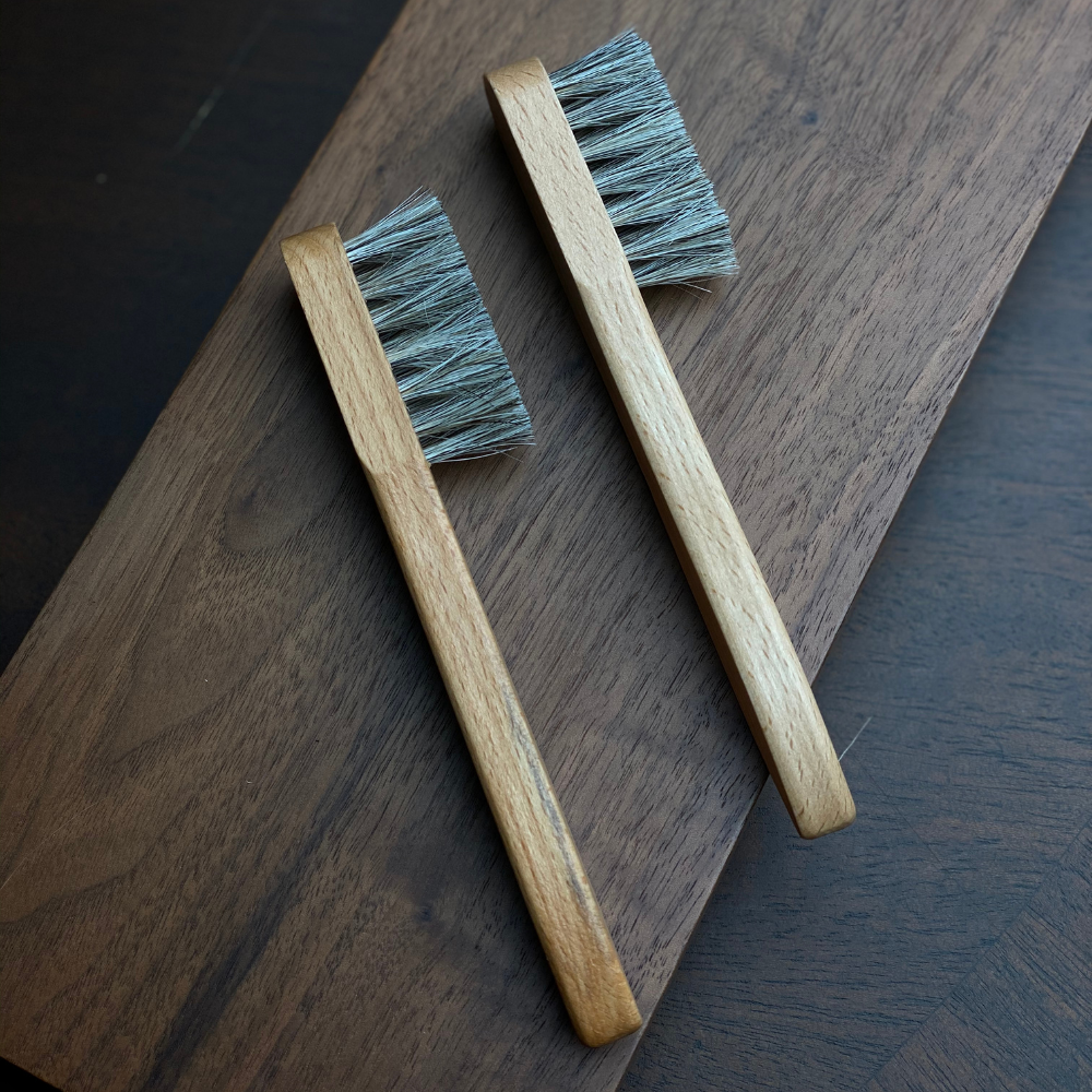 Horse Hair Welt Brush