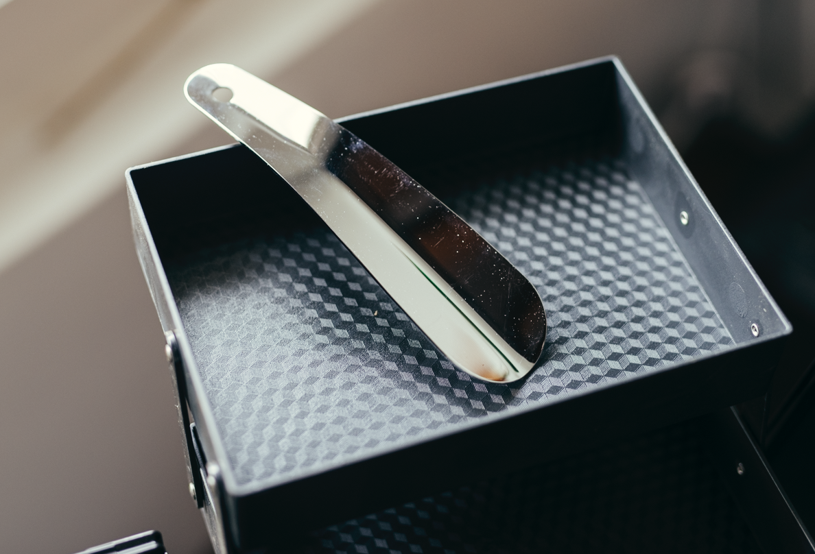 Metal Shoe Horn (16cm)